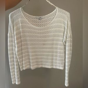 White crop long sleeve
